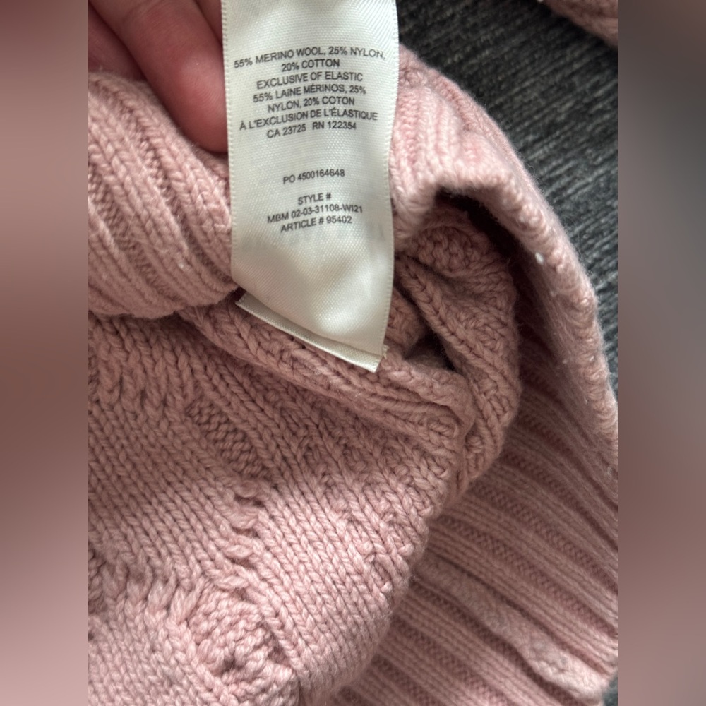 Aritzia Sunday Best Peggy Sweater - Picture 9 of 11